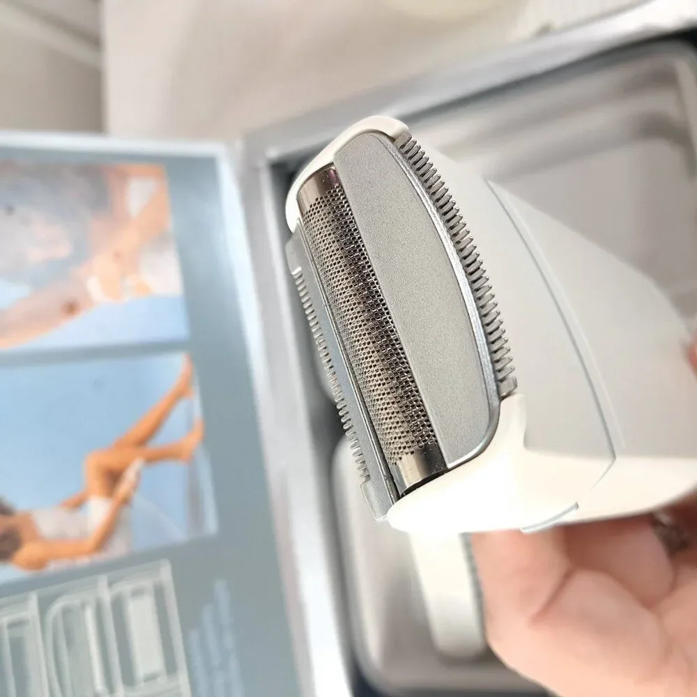 Vintage Braun Lady Elegance 3 Electric Shaver Razor Germany women's 5666 w/‎ box